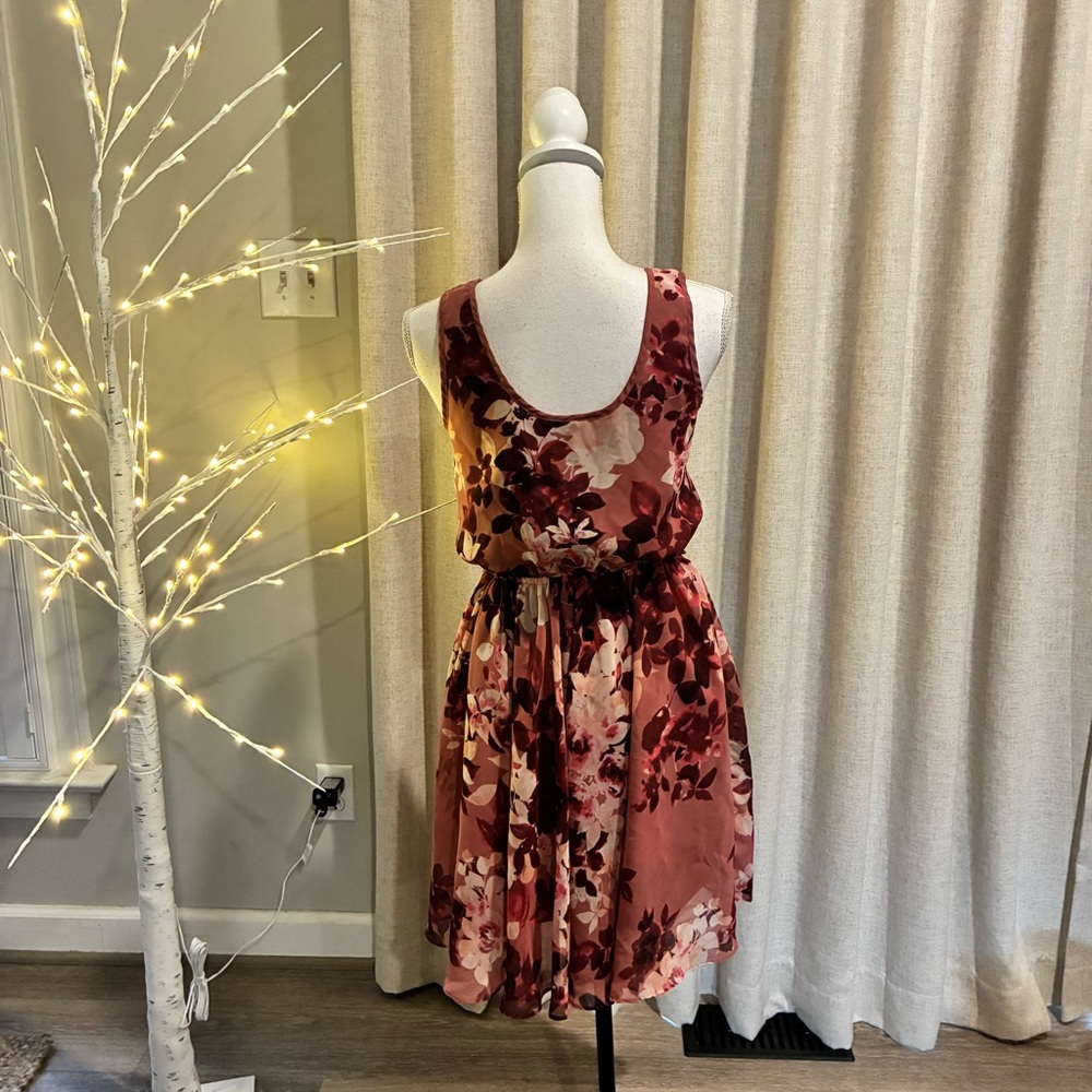 LC Lauren Conrad Pretty in Pink Floral Flowy Dress size 4 - Picture 7 of 9